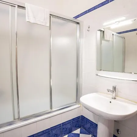 Getthekey Mura Di Porta S Felice