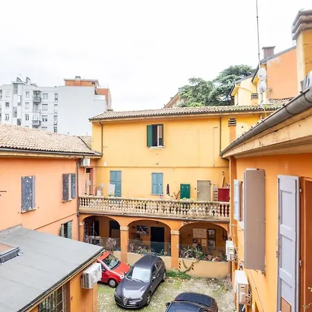 Getthekey Mura Di Porta S Felice * Bologne