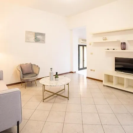 Getthekey Mura Di Porta S Felice * Bologne