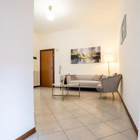 Getthekey Mura Di Porta S Felice Apartment
