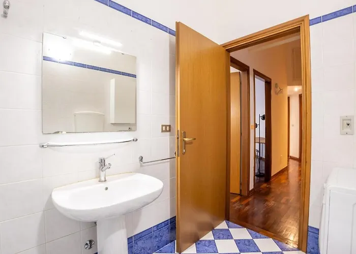 Getthekey Mura Di Porta S Felice * Boloňa