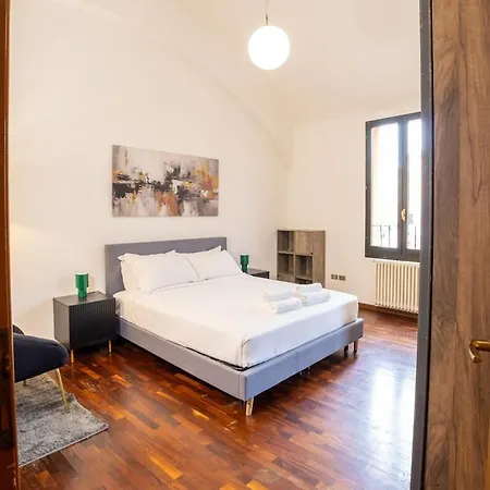 Getthekey Mura Di Porta S Felice Lejlighed