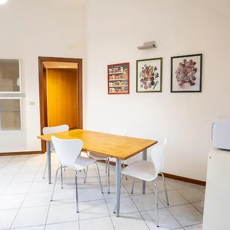 Getthekey Mura Di Porta S Felice *